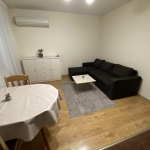 Дава се под наем Тристаен апартамент в Пловдив, Южен - 75 кв.м за 350 € - Снимка #1