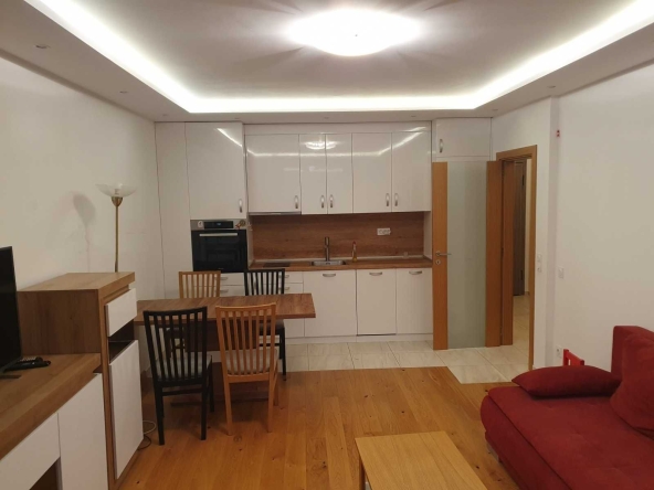 Дава се под наем Двустаен апартамент в София, Дианабад - 55 кв.м за 345 € - Снимка #1