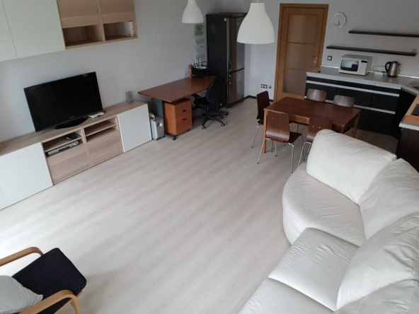 Дава се под наем Двустаен апартамент в София, Зона Б-18 - 74 кв.м за 614 € - Снимка #1