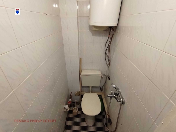 Дава се под наем Ателие в Русе, Хъшове - 20 кв.м за 147.9 € - Снимка #1