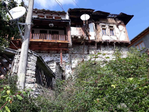 Къща в Гоце Делчев - 232 кв.м за 44 €/кв.м - Снимка #1