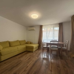 Дава се под наем Тристаен апартамент в Аксаково - 100 кв.м за 500 € - Снимка #1