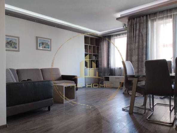 Дава се под наем Двустаен апартамент в Варна, Колхозен пазар - 85 кв.м за 425 € - Снимка #1