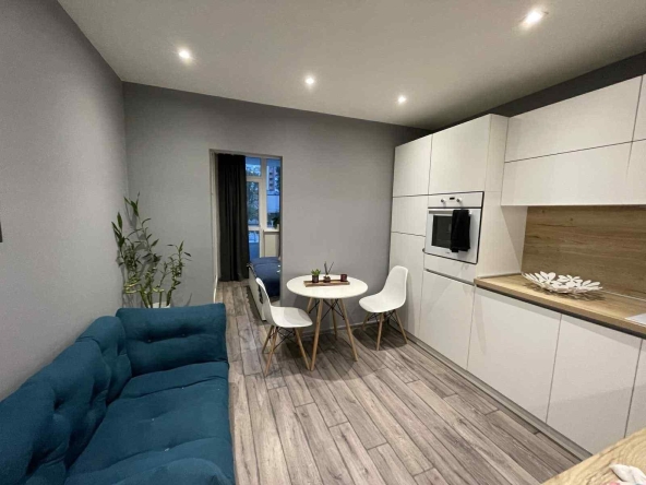 Дава се под наем Двустаен апартамент в София, Студентски град - 65 кв.м за 600 € - Снимка #1