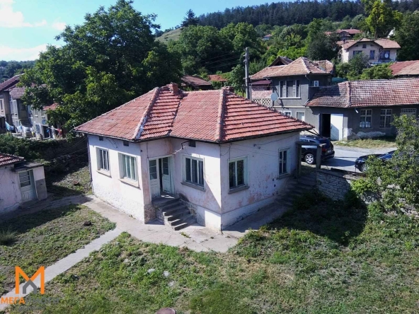 Къща в Севлиево - 124 кв.м за 123 €/кв.м - Снимка #1