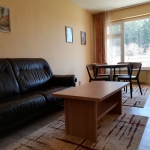 Дава се под наем Двустаен апартамент в Перник, Изток - 65 кв.м за 357 € - Снимка #1