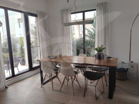 Къща в Бургас, Сарафово - 155 кв.м за 1968 €/кв.м - Снимка #1