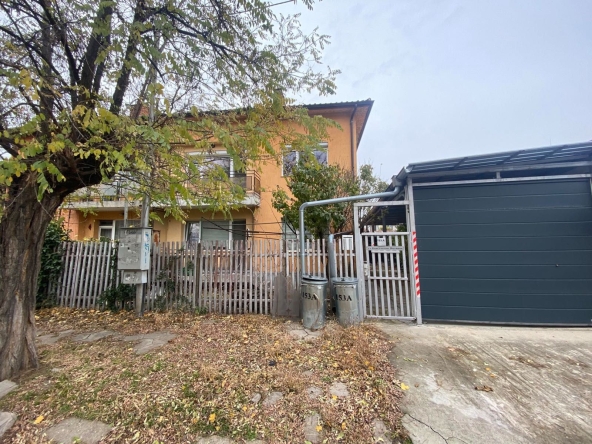 Къща в София, Левски - 190 кв.м за 1843 €/кв.м - Снимка #1