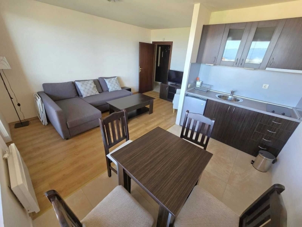 Тристаен апартамент в Банско - 76 кв.м за 1119 €/кв.м - Снимка #1