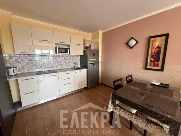 Тристаен апартамент в к.к. Златни пясъци - 101 кв.м за 1387 €/кв.м - Снимка #1