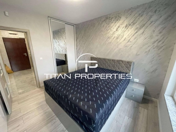 Дава се под наем Двустаен апартамент в Бургас, Славейков - 60 кв.м за 561 € - Снимка #1