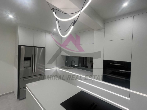 Дава се под наем Тристаен апартамент в Варна, Трошево - 100 кв.м за 1050 € - Снимка #1