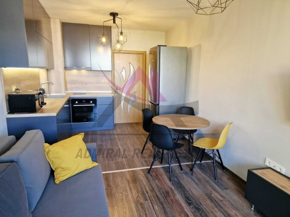 Дава се под наем Двустаен апартамент в Варна, Колхозен пазар - 62 кв.м за 500 € - Снимка #1