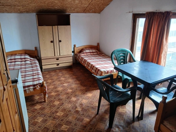 Дава се под наем Етаж от къща в Бургас, Сарафово - 100 кв.м за 408 € - Снимка #1