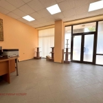 Дава се под наем Офис в Русе, Широк център - 46 кв.м за 255 € - Снимка #1