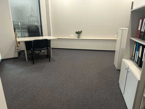 Дава се под наем Офис в София, Люлин 6 - 22 кв.м за 306 € - Снимка #1