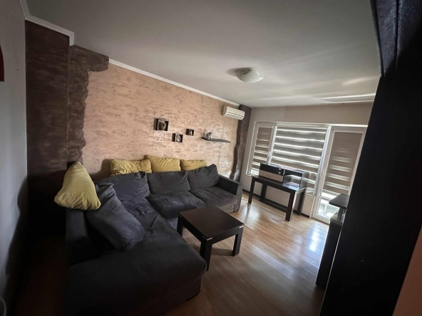 Дава се под наем Двустаен апартамент в Пловдив, Каменица 2 - 60 кв.м за 350 € - Снимка #1
