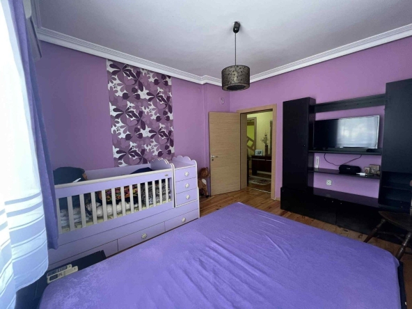 Къща в Видин, Васил Левски - 180 кв.м за 834 €/кв.м - Снимка #1