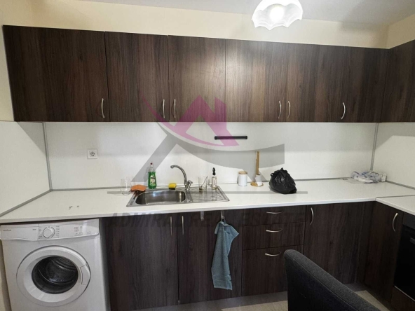 Дава се под наем Тристаен апартамент в Варна, Бриз - 75 кв.м за 550 € - Снимка #1