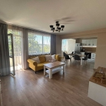 Етаж от къща в Попово - 325 кв.м за 408 €/кв.м - Снимка #1