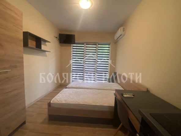 Едностаен апартамент в Велико Търново, Бузлуджа - 20 кв.м за 1950 €/кв.м - Снимка #1