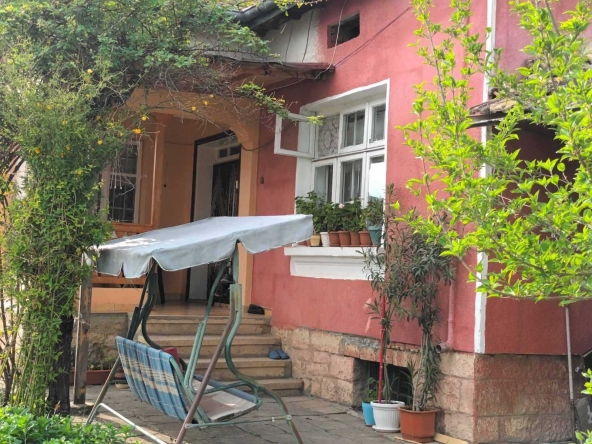 Къща в Плиска - 96 кв.м за 584 €/кв.м - Снимка #1