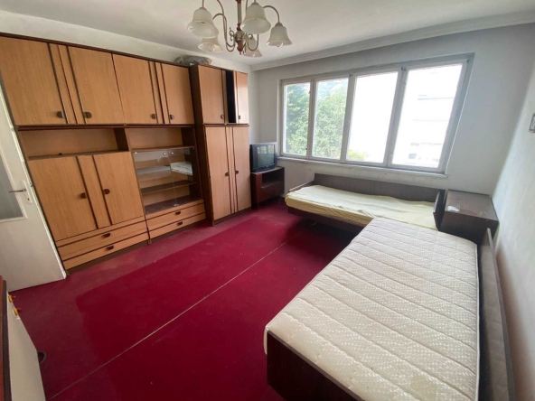 Двустаен апартамент в Карлово - 65 кв.м за 1177 €/кв.м - Снимка #1