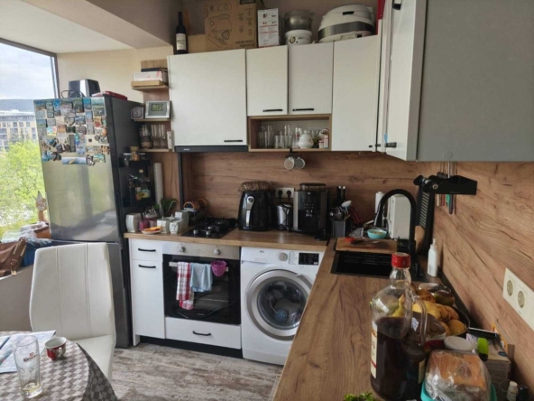 Дава се под наем Четиристаен апартамент в с. Чайка, Област Варна - 90 кв.м за 800 € - Снимка #1