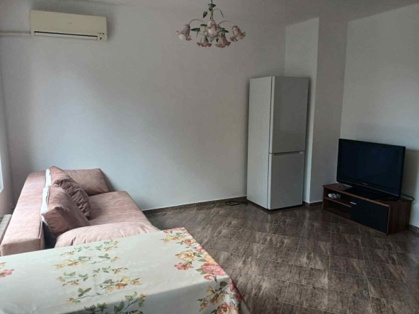 Дава се под наем Двустаен апартамент в София, Банишора - 55 кв.м за 625 € - Снимка #1