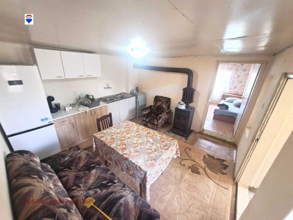 Къща в с. Тръстеник, Област Русе - 64 кв.м за 468 €/кв.м - Снимка #1