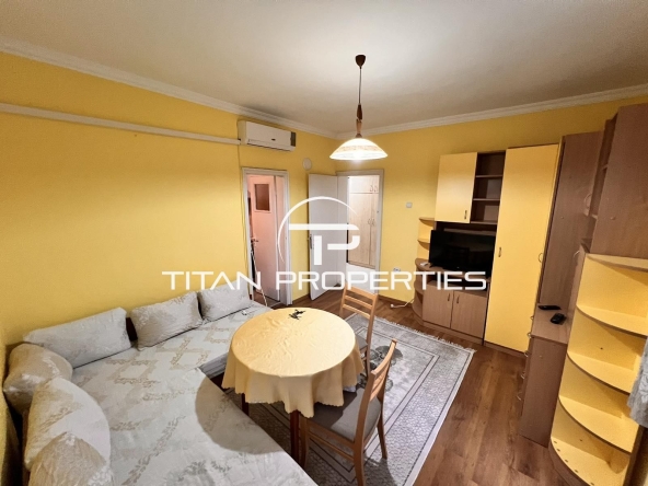 Дава се под наем Двустаен апартамент в Бургас, Лазур - 70 кв.м за 408 € - Снимка #1