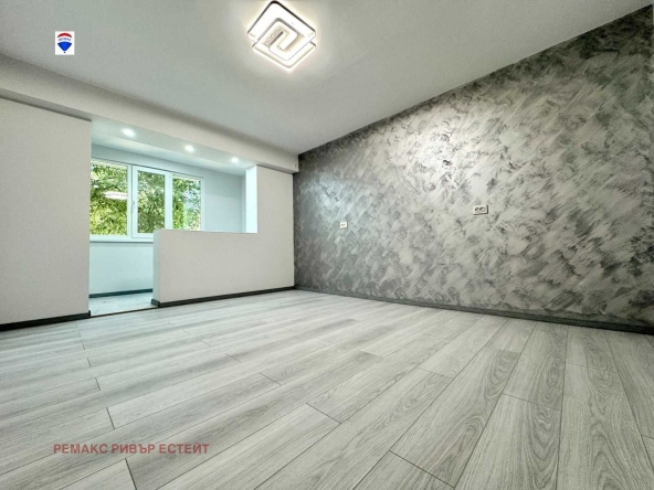 Едностаен апартамент в Русе, Дружба 1 - 38 кв.м за 1498 €/кв.м - Снимка #1