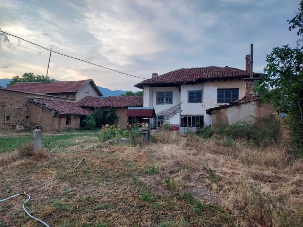 Къща в с. Дъбово, Област Стара Загора - 80 кв.м за 332 €/кв.м - Снимка #1