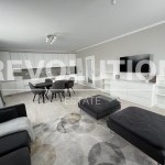 Дава се под наем Тристаен апартамент в Варна, Победа - 120 кв.м за 1200 € - Снимка #1