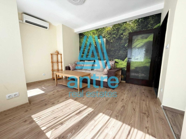 Дава се под наем Двустаен апартамент в София, Зона Б-18 - 55 кв.м за 600 € - Снимка #1