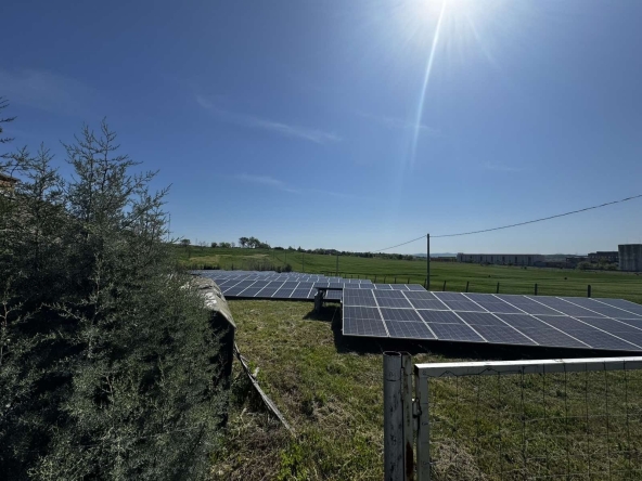 Промишлена сграда в Хасково, Промишлена зона - Север - 2500 кв.м за 70 €/кв.м - Снимка #1