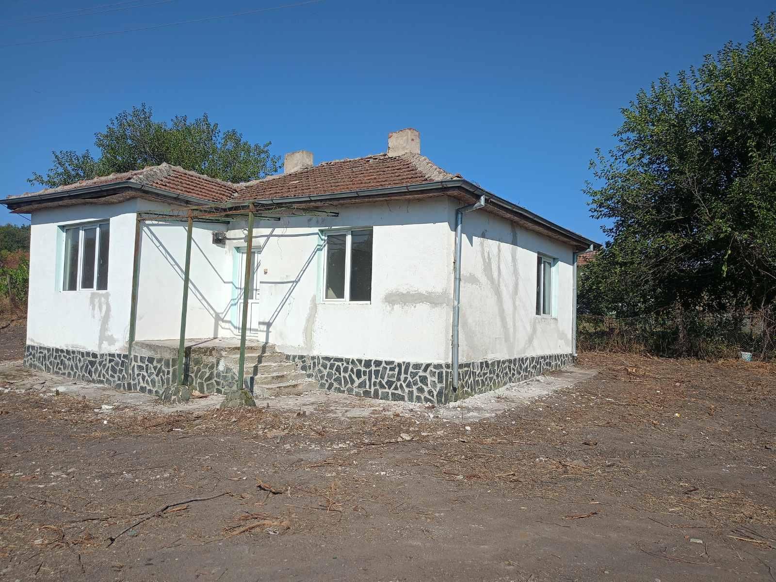 Къща в с. Дюлево, Област Бургас - 80 кв.м за 688 €/кв.м - Снимка #1