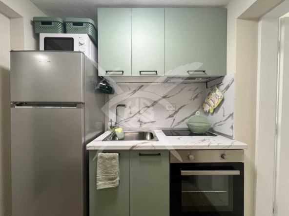 Дава се под наем Едностаен апартамент в Варна, Окръжна болница - 25 кв.м за 400 € - Снимка #1