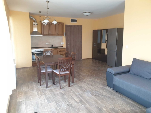 Дава се под наем Тристаен апартамент в София, Витоша - 88 кв.м за 600 € - Снимка #1