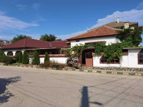 Заведение в Тервел - 1100 кв.м за 79 €/кв.м - Снимка #1