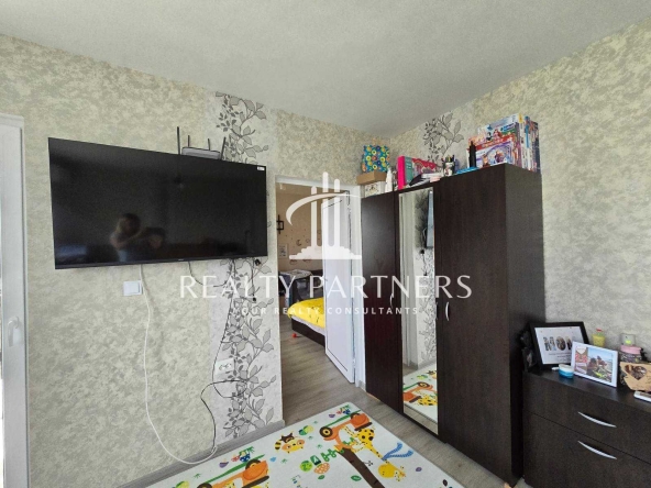 Двустаен апартамент в с. Кленовик, Област Перник - 66 кв.м за 526 €/кв.м - Снимка #1