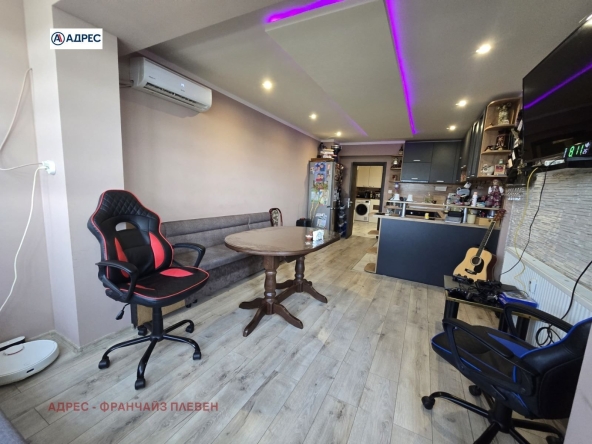 Тристаен апартамент в Плевен, Сторгозия - 78 кв.м за 1859 €/кв.м - Снимка #1