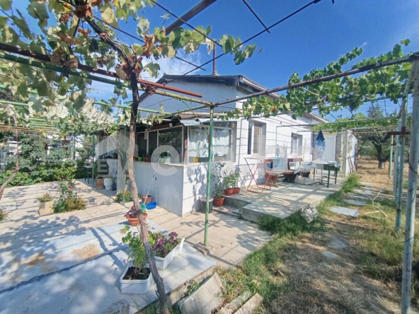 Къща в Варна, м-т Ментешето - 48 кв.м за 3219 €/кв.м - Снимка #1