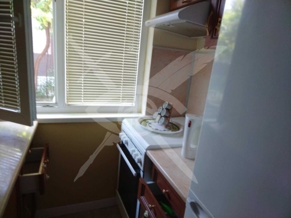 Дава се под наем Двустаен апартамент в Варна, Аспарухово - 64 кв.м за 300 € - Снимка #1