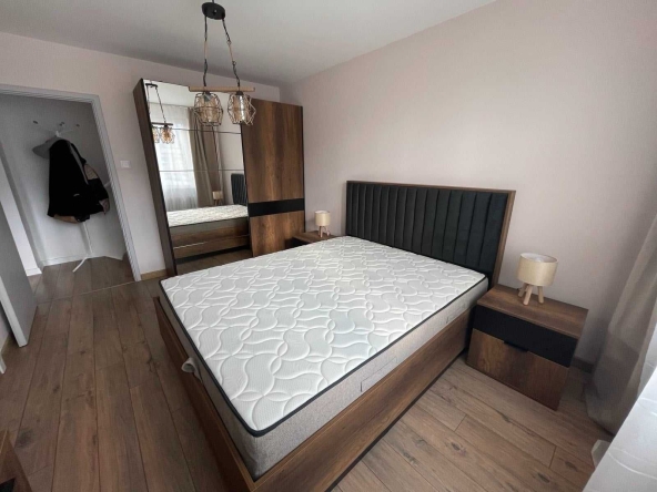 Дава се под наем Двустаен апартамент в София, Гоце Делчев - 66 кв.м за 499.8 € - Снимка #1