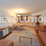 Дава се под наем Тристаен апартамент в Варна, ВИНС - 100 кв.м за 800 € - Снимка #1