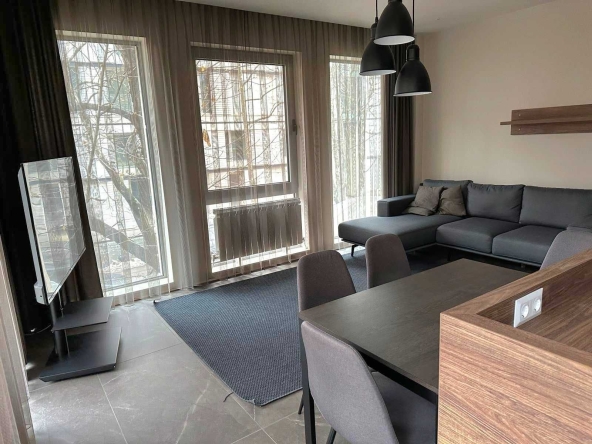 Дава се под наем Двустаен апартамент в София, Изток - 70 кв.м за 510 € - Снимка #1