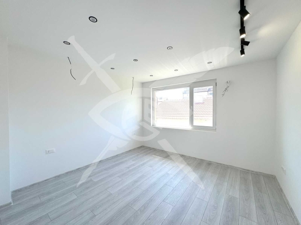 Къща в Черноморец - 140 кв.м за 1772 €/кв.м - Снимка #1