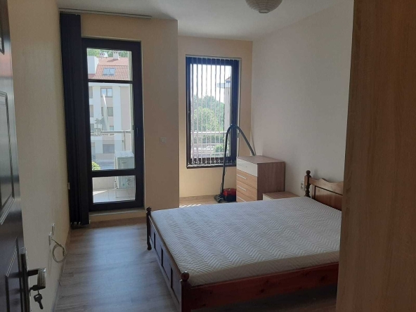 Двустаен апартамент в Пловдив, Кършияка - 70 кв.м за 1786 €/кв.м - Снимка #1
