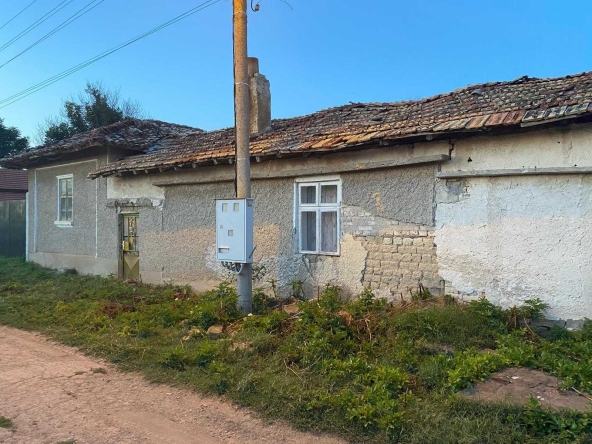 Къща в с. Драгановец, Област Търговище - 80 кв.м за 192 €/кв.м - Снимка #1